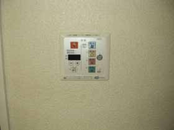 スワロウテイルの設備|浴室換気乾燥機