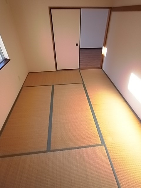イースト七番館