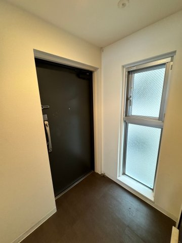セイル淀屋橋の玄関
