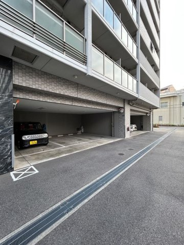 エスプレイス神戸ウエストゲートの駐車場