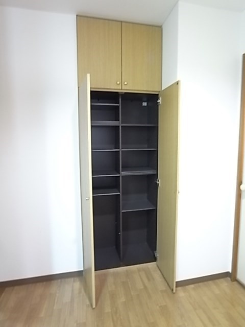 六甲ガーデンホームズの収納
