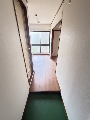 ハイツパーソンの玄関