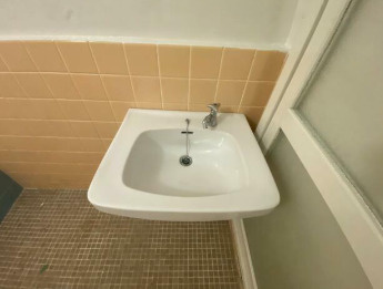  第二岩見マンションの洗面所