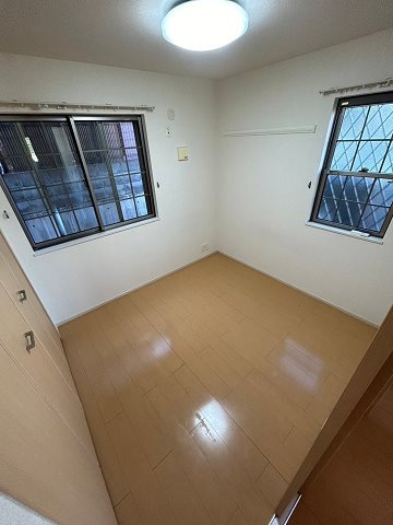 ルシェロ上ヶ原の寝室