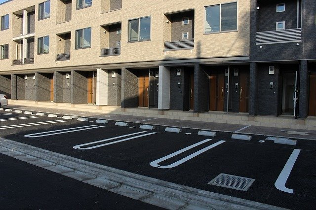 グレイス・ファインの駐車場|駐車場に車を止められます