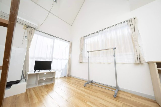 AP284 アーバンシティ 201の洋室|



