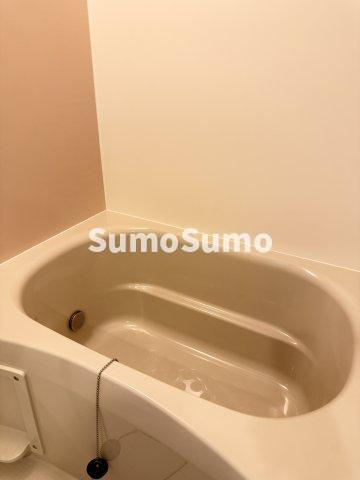 グランパセオ中目黒Ⅳの浴室|ゆったり過ごせるお風呂です
