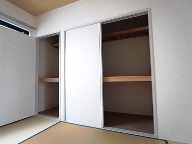 リベラルハイツの収納