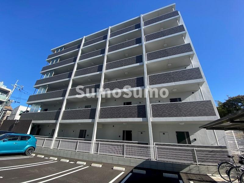 KL TOJIN EAST