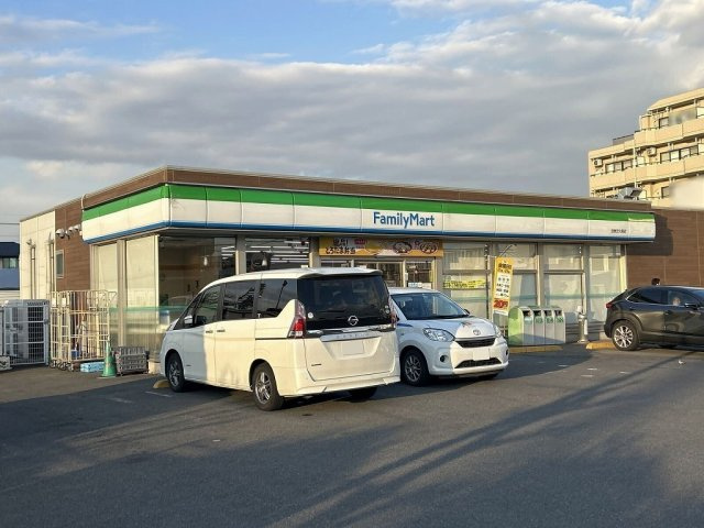 レオパレスラビドールⅢの周辺