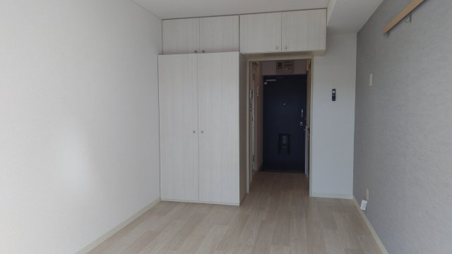 レヂオンス西武柳沢の洋室|個人の部屋や寝室として使える洋室です