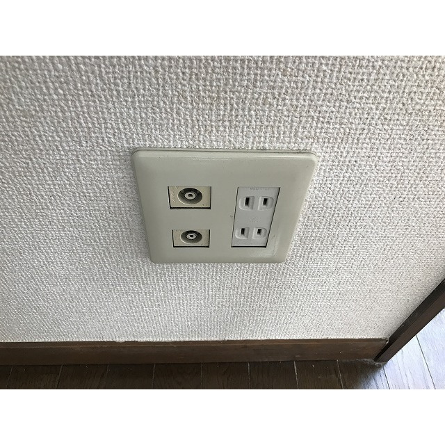 プレミール東伏見のその他|コンセント