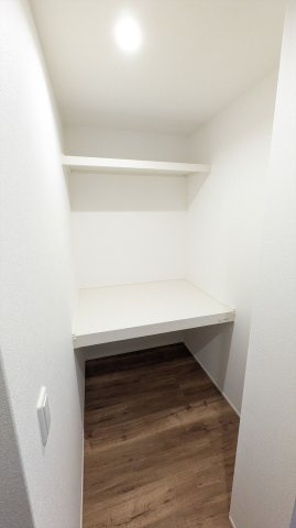 新座市野火止5丁目戸建の収納|2階ファミリークローゼット