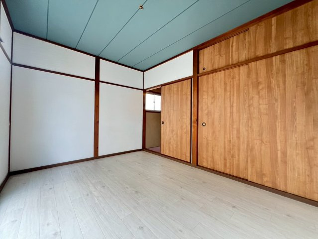 北舞子1丁目貸家の居間・リビング