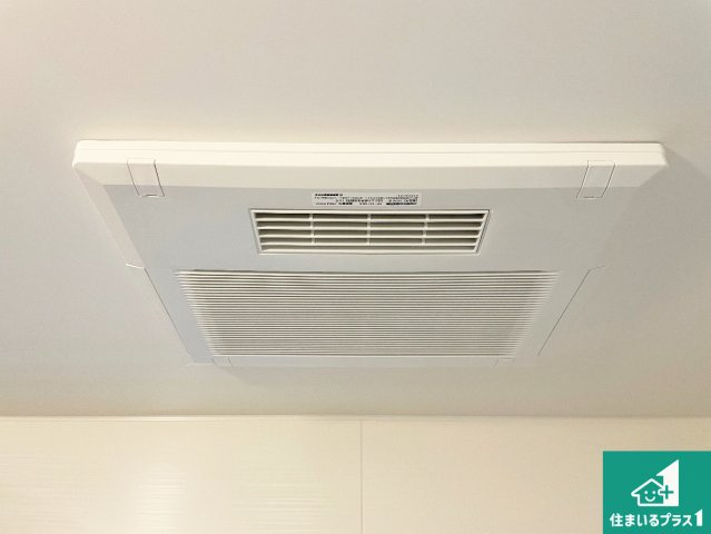 神戸市垂水区名谷町　第2期　新築一戸建ての冷暖房・空調設備|四季を通して快適なバスライフをお手伝いする浴室暖房乾燥機！浴室の乾燥・暖房・涼風・換気はもちろん、２４時間換気にも対応！