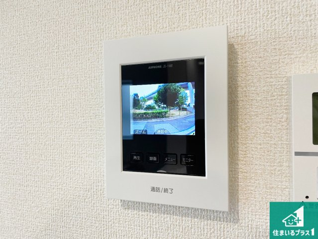 神戸市垂水区名谷町　第2期　新築一戸建ての防犯設備|カラーモニターインターホン！声だけでなく来訪者の姿や顔がモニターで確認できるので、小さなお子様がいらっしゃるご家庭でも安心できます！