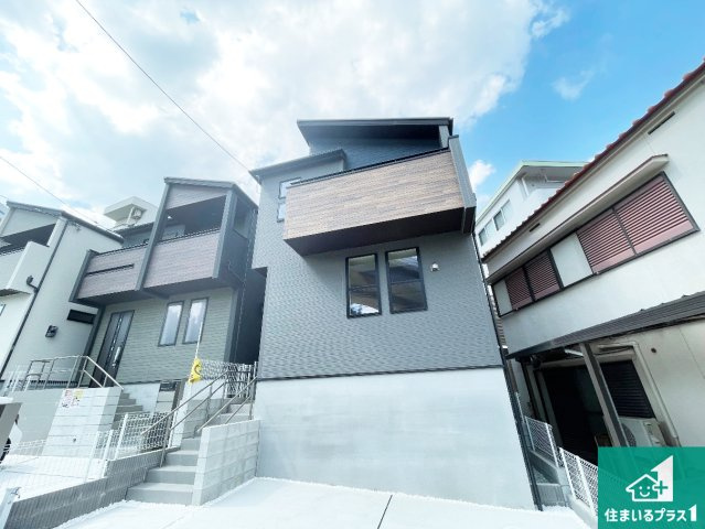 神戸市垂水区名谷町　第2期　新築一戸建ての外観|安心の10年保証！外観を美しく保ち、雨水で汚れを落とします！気になることがありましたら、お気軽にお問い合わせください！