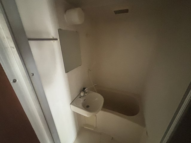 【洗面所】