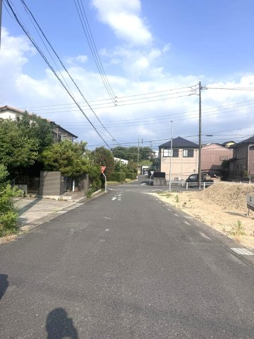 知多郡東浦町大字森岡土地　Ｃ区画の前面道路含む現地写真