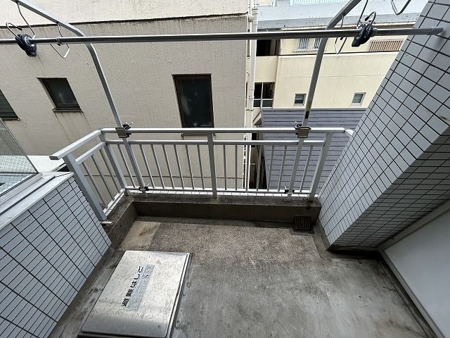 横浜市保土ケ谷区天王町１丁目の賃貸マンションのバルコニー
