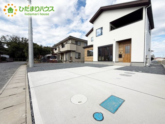 ひたちなか市東石川1期　新築戸建の駐車場|マイホームなら駐車場代がかかりません。しかも、自宅の駐車場で洗車ができます！今までコイン洗車に行っていた手間も省けて、節約にもつながります(^^♪