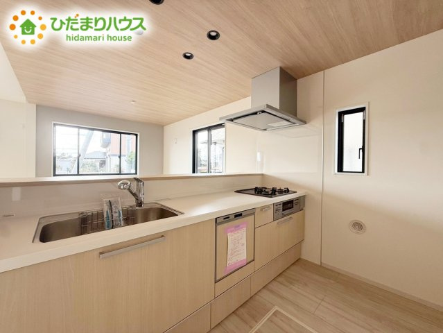 ひたちなか市東石川1期　新築戸建のキッチン|LDKと一体の空間を演出してくれる、オープンキッチン!(^^)!