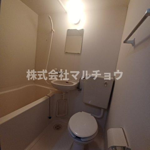 恵ハイツの浴室|日々の疲れを癒すお風呂付です