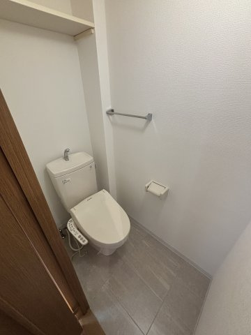 タッチ塚口の洗面所