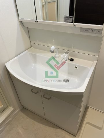 ロゼット3の独立洗面台