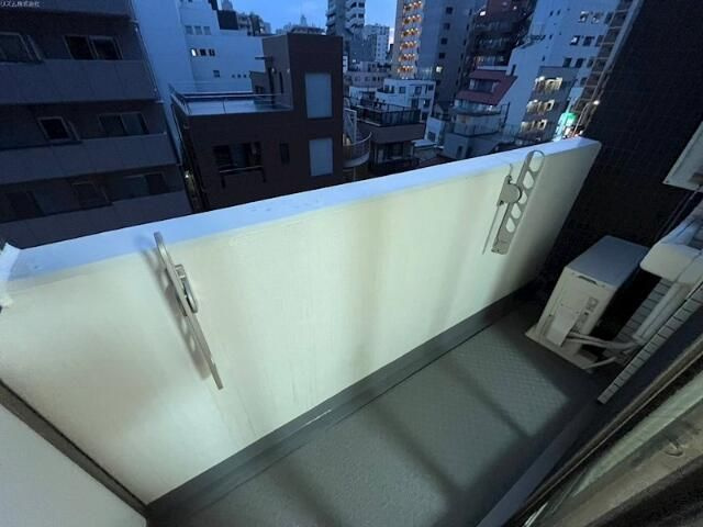 ユニフォート浅草のバルコニー