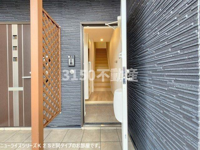 サニーハウスⅤの玄関|シンプルで使いやすい玄関です