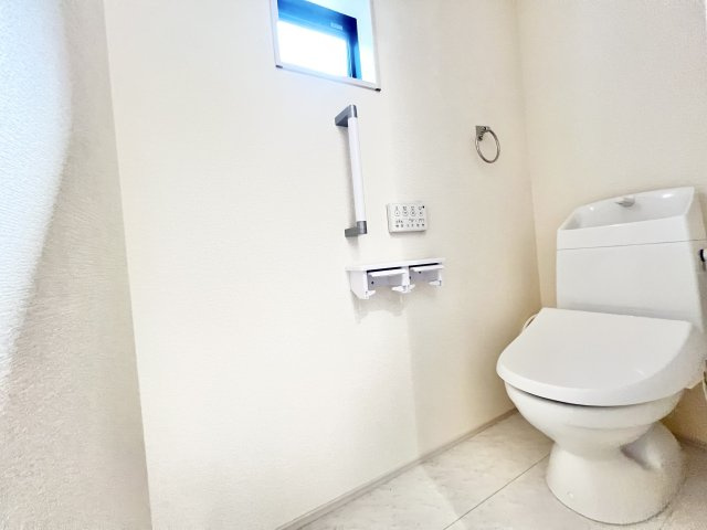 Sumai-to四街道市物井のトイレ|落ち着いたトイレです