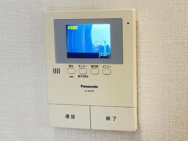 ワンダーランドの内装|カメラ付インターホン