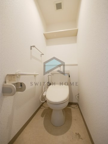 【トイレ】 | エレガンス巽 | 清潔感のあるトイレです