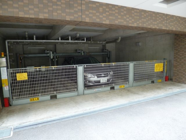 【駐車場】ラナップスクエア阿波座 