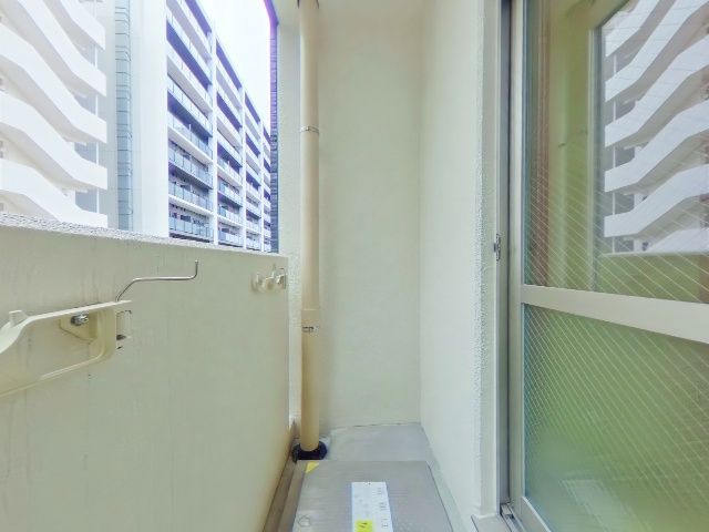 ワイズタワー新栄のバルコニー
