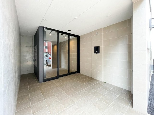 ラクラス南福岡south　那珂南小学校区のエントランス|Alivis南福岡south