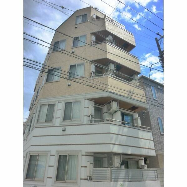 ロイヤルシティ西日暮里の外観