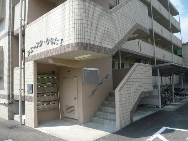 シエースタ・ひなたIのエントランス
