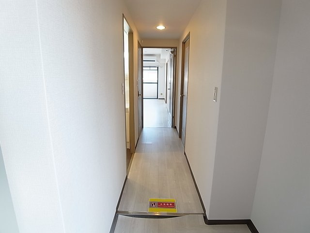 エスポワールダイエイの玄関|玄関から綺麗