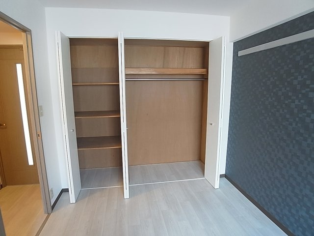 エスポワールダイエイの収納|広々したワイドなクローゼット収納