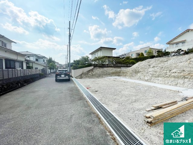 神戸市須磨区白川台　第5期　新築一戸建ての前面道路含む現地写真|周辺は落ち着いた街並みの住宅地！子育てがしやすい住環境です！まだ未完成ですが、現地でしかわからない事もございます。是非一度ご覧ください。