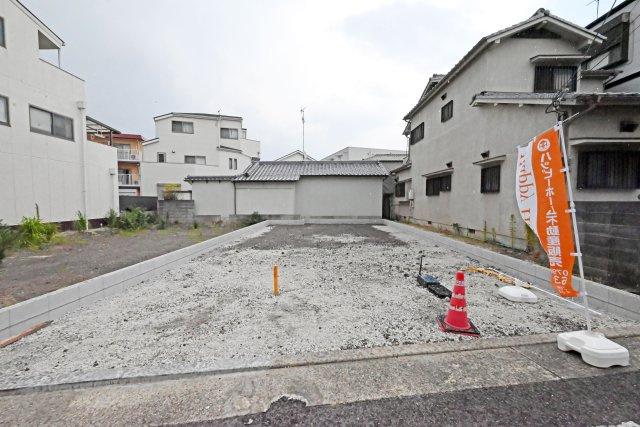 テラシエ西難波町2丁目新築一戸建て│4LDK+駐車2台可