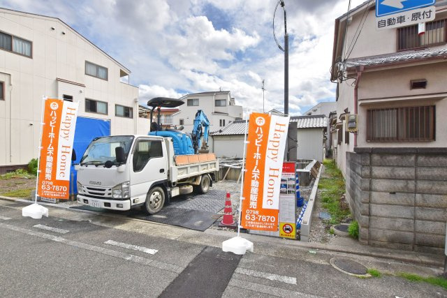テラシエ西難波町2丁目新築一戸建て│4LDK+駐車2台可