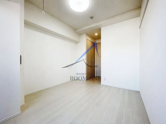 スカイコート品川パークサイドⅡの居間・リビング|洋室のお部屋です。