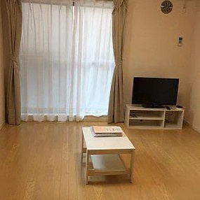 クレイノリベーラの洋室