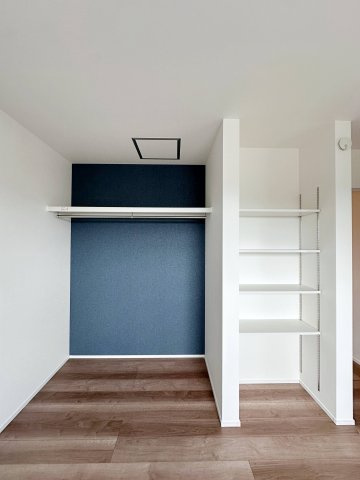 安芸郡府中町宮の町3丁目 No.3の収納|全居室収納☆
7.5帖主寝室のクローゼット！