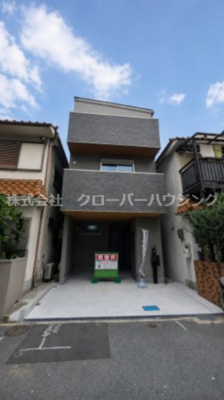 【外観】 | 【新築戸建】大東市氷野３丁目 | ワンボックス車駐車可能