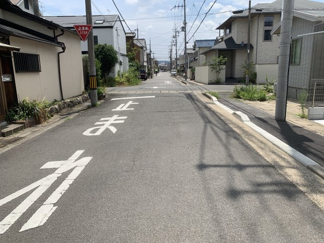京都市左京区一乗寺松田町　新築一戸建 【Ⅳ】の前面道路含む現地写真