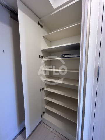 カーサレグルス新大阪北(CASA　REGULUS新大阪北)の収納|CASA REGULUS新大阪北　シューズボックス